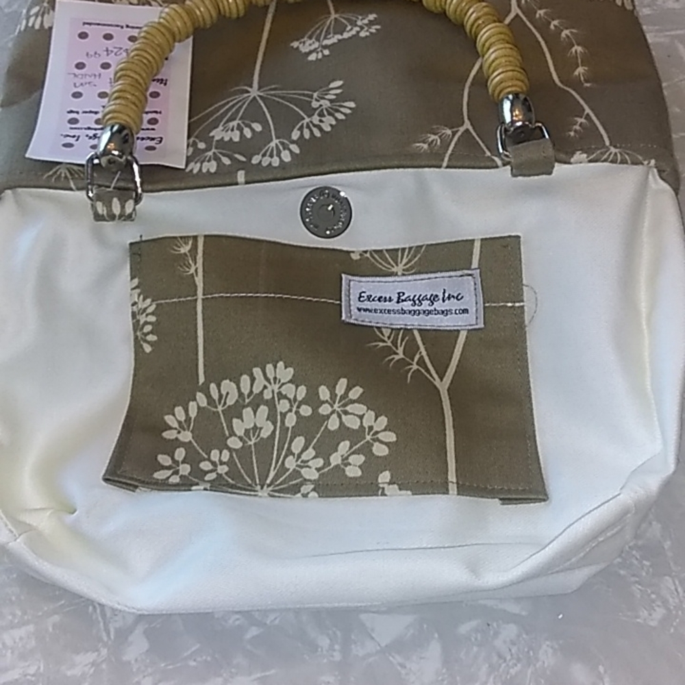 Excess Baggage, Inc. handbag. - Picture 5 of 13